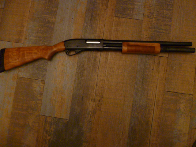 Remington 870 cal 12  customis� , �tat NEUF