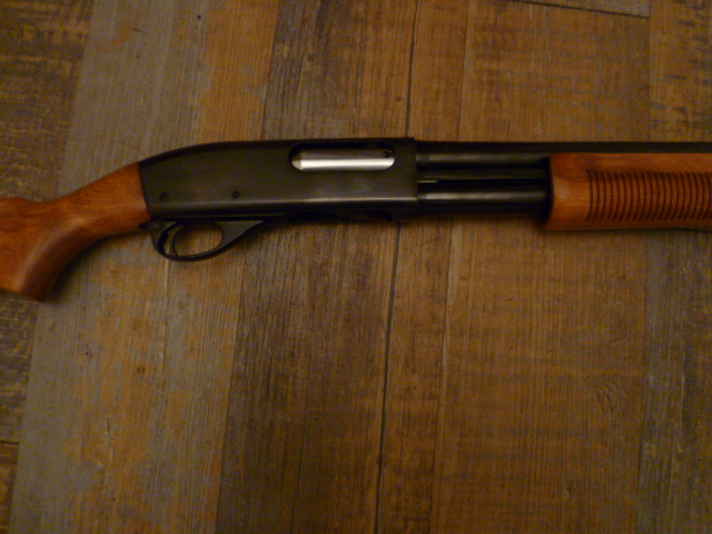 Remington 870 cal 12  customis� , �tat NEUF