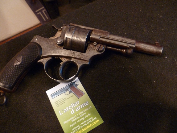 Revolver de collection modéle 73